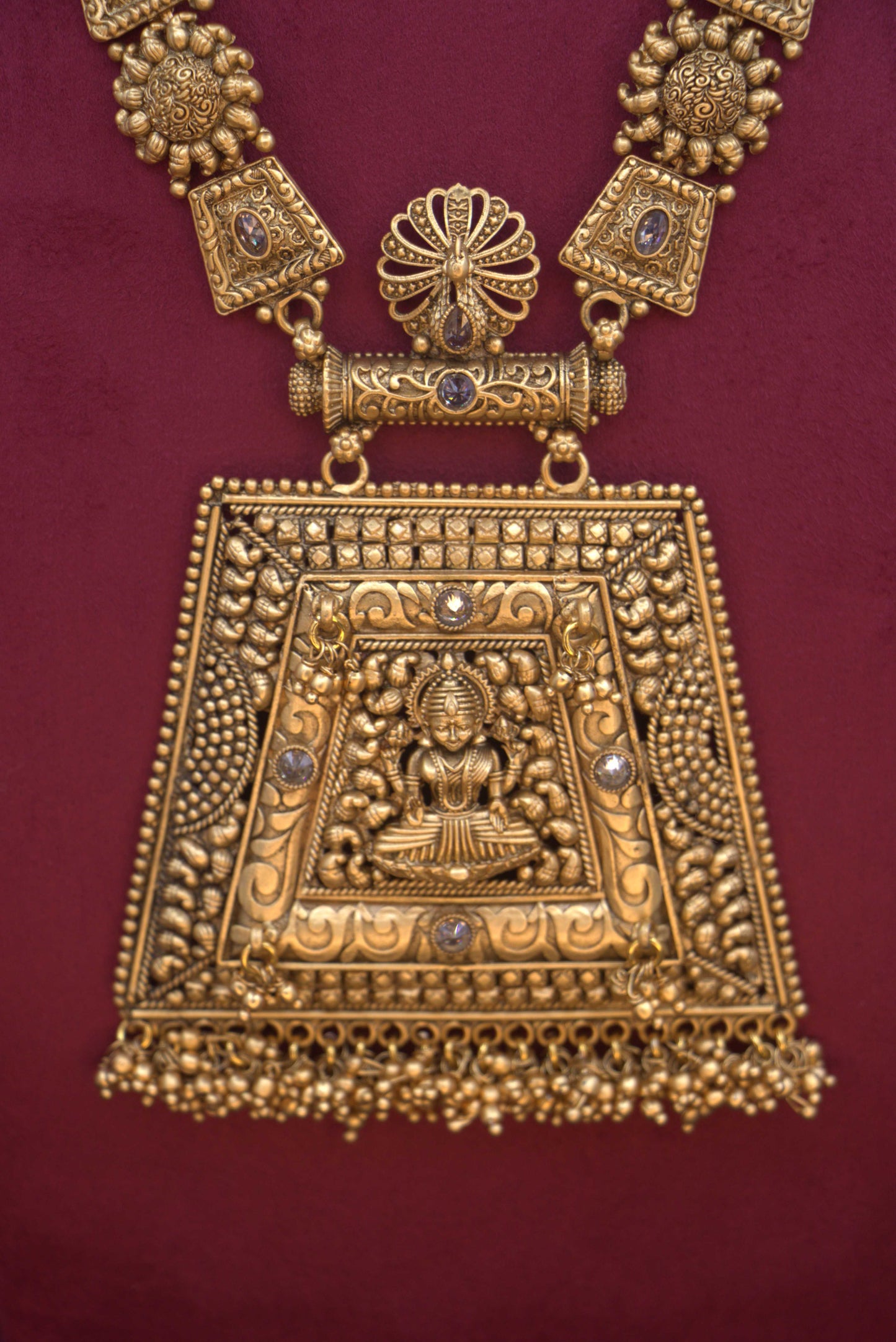 Temple Lakshmi Pendant Bridal Necklace Set