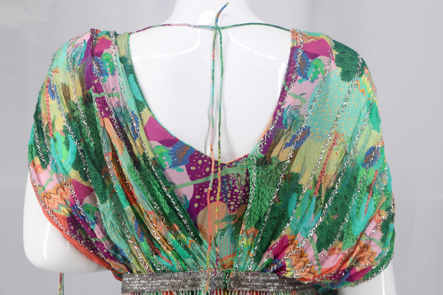 Tropical Bloom – Multicolor Printed Gown