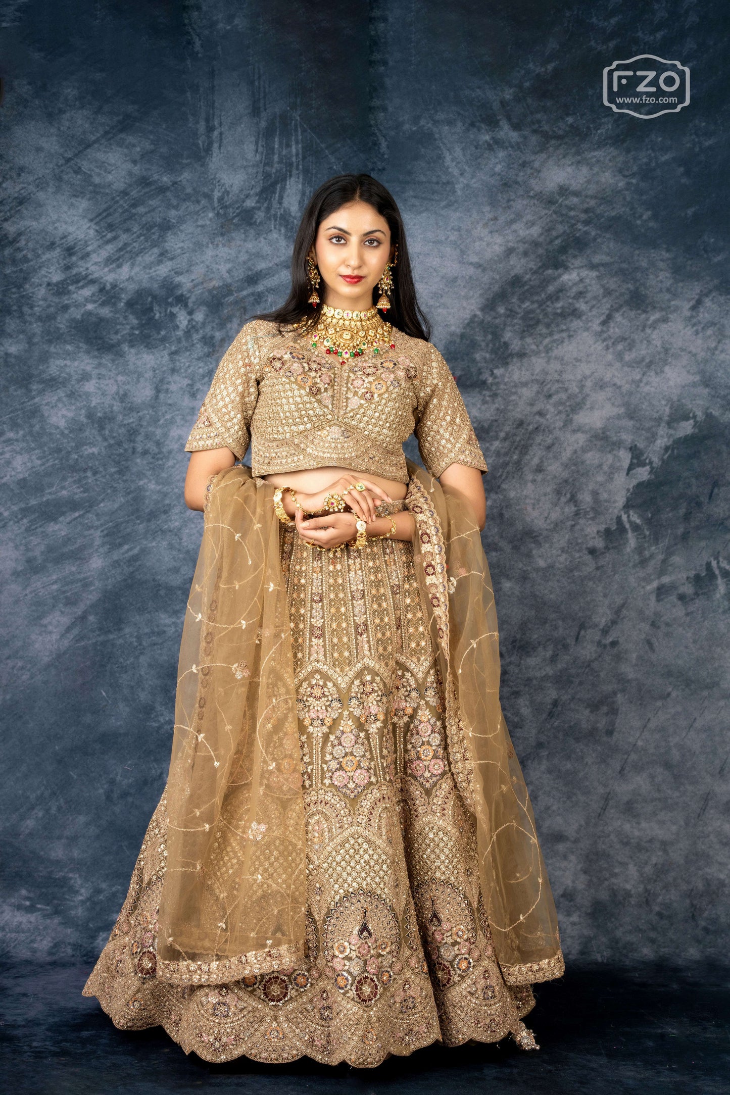 Champagne Royale – Golden Embroidered Bridal Lehenga