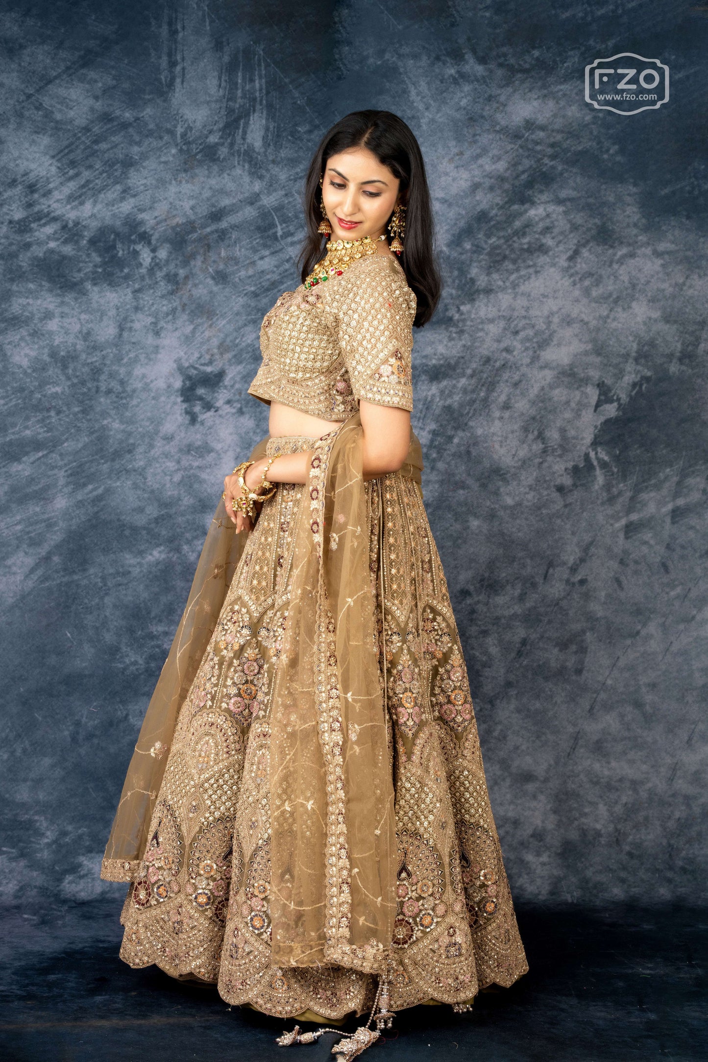 Champagne Royale – Golden Embroidered Bridal Lehenga