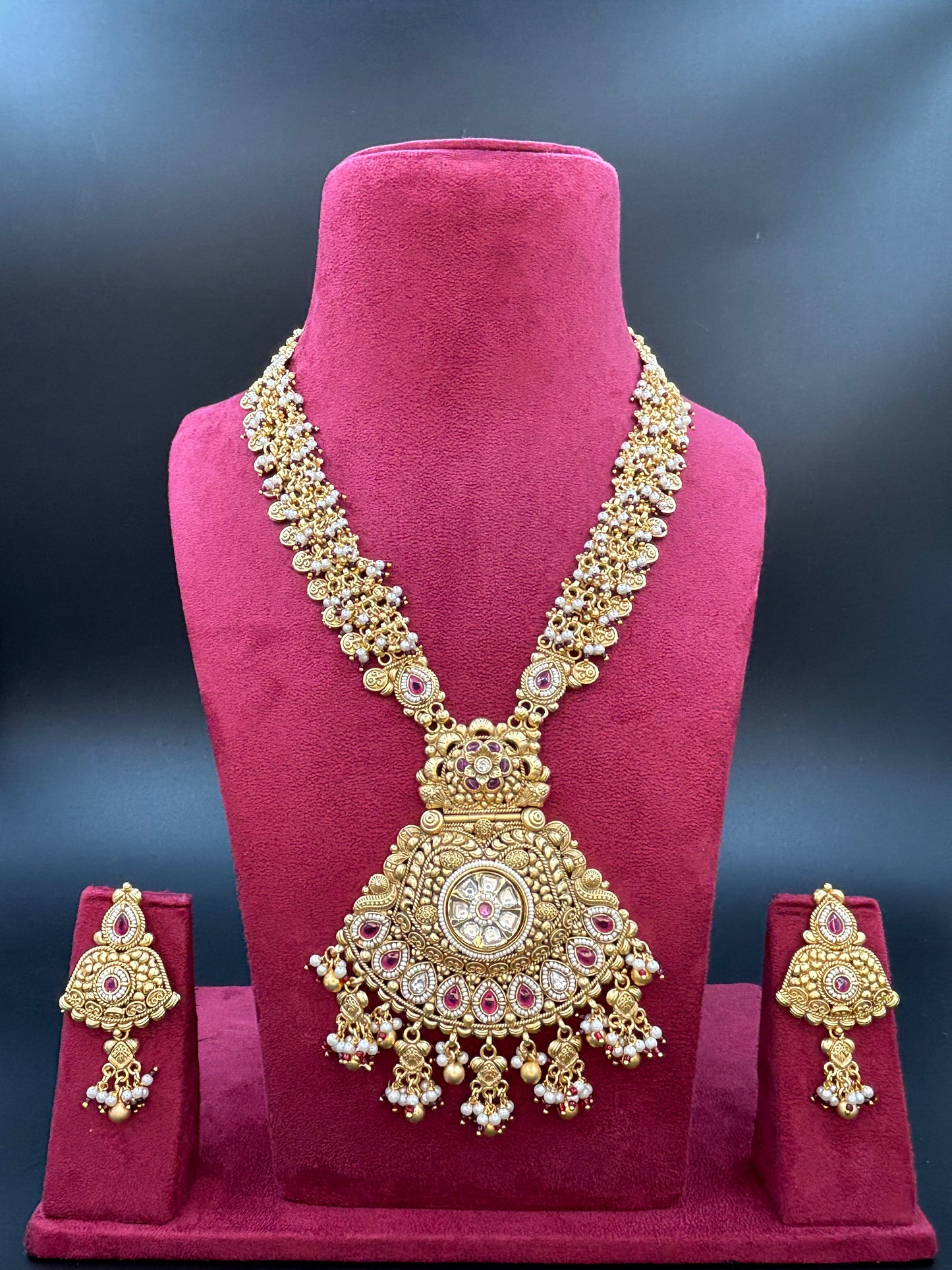 Antique Kundan Temple Bridal Necklace Set
