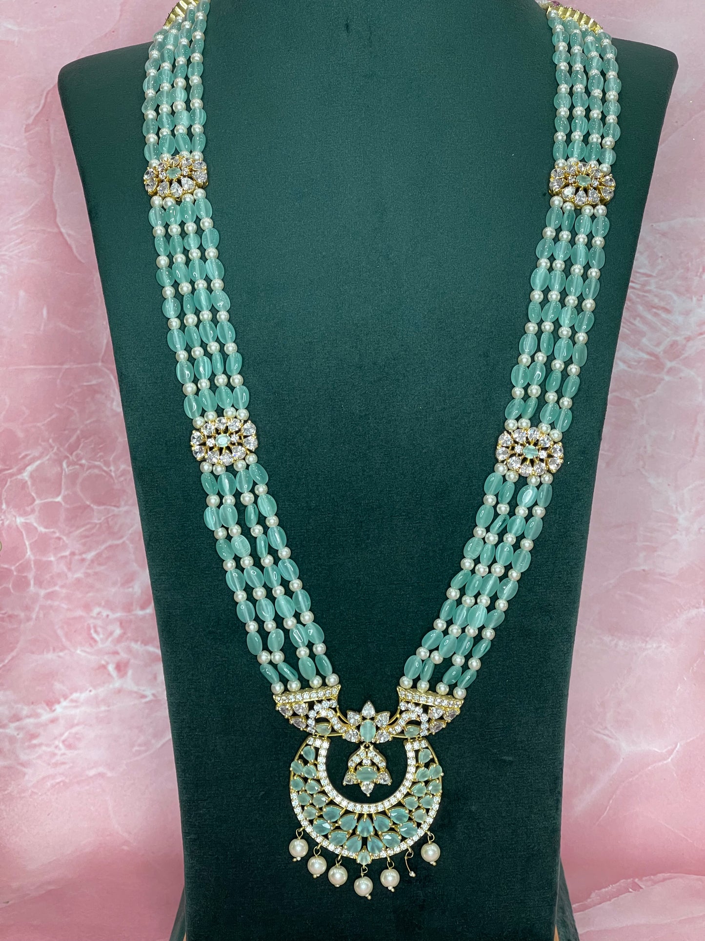 Pearl Mist Layered Necklace Set