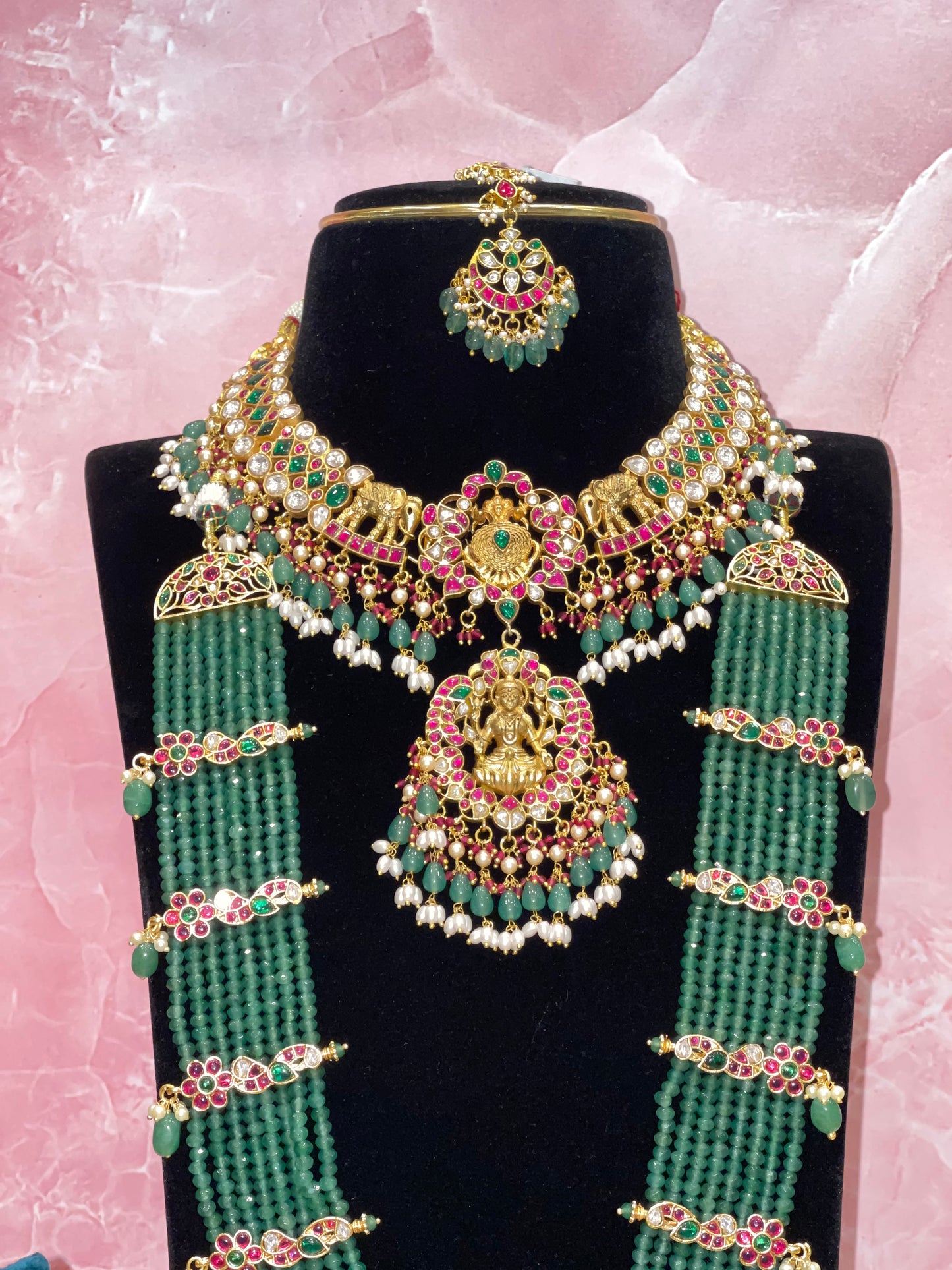 Emerald Heritage Multi-Layer Bridal Jewellery Set