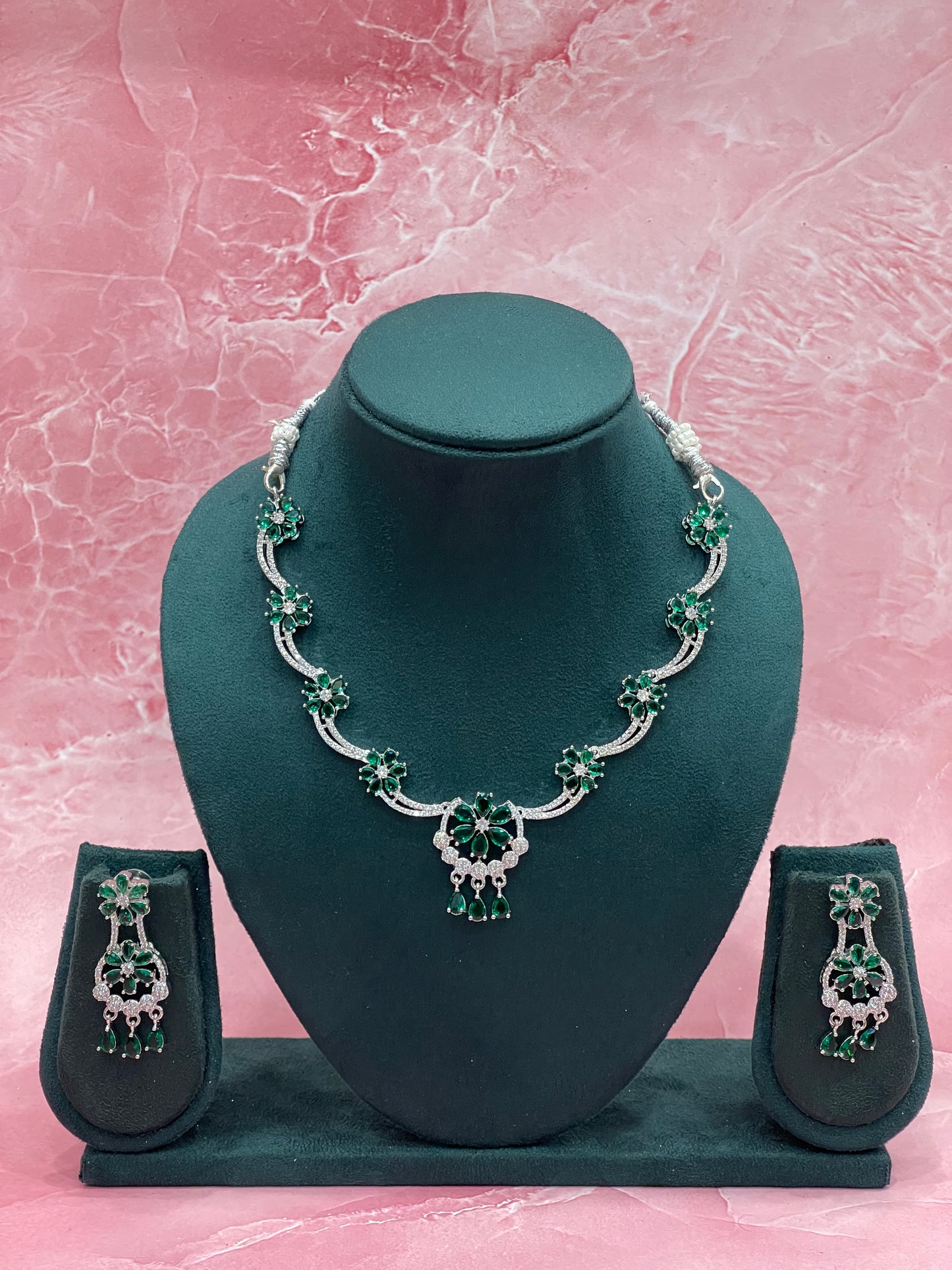 Emerald Blossom Necklace Set