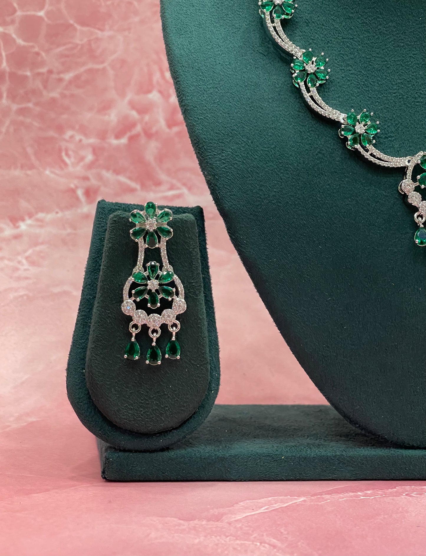 Emerald Blossom Necklace Set