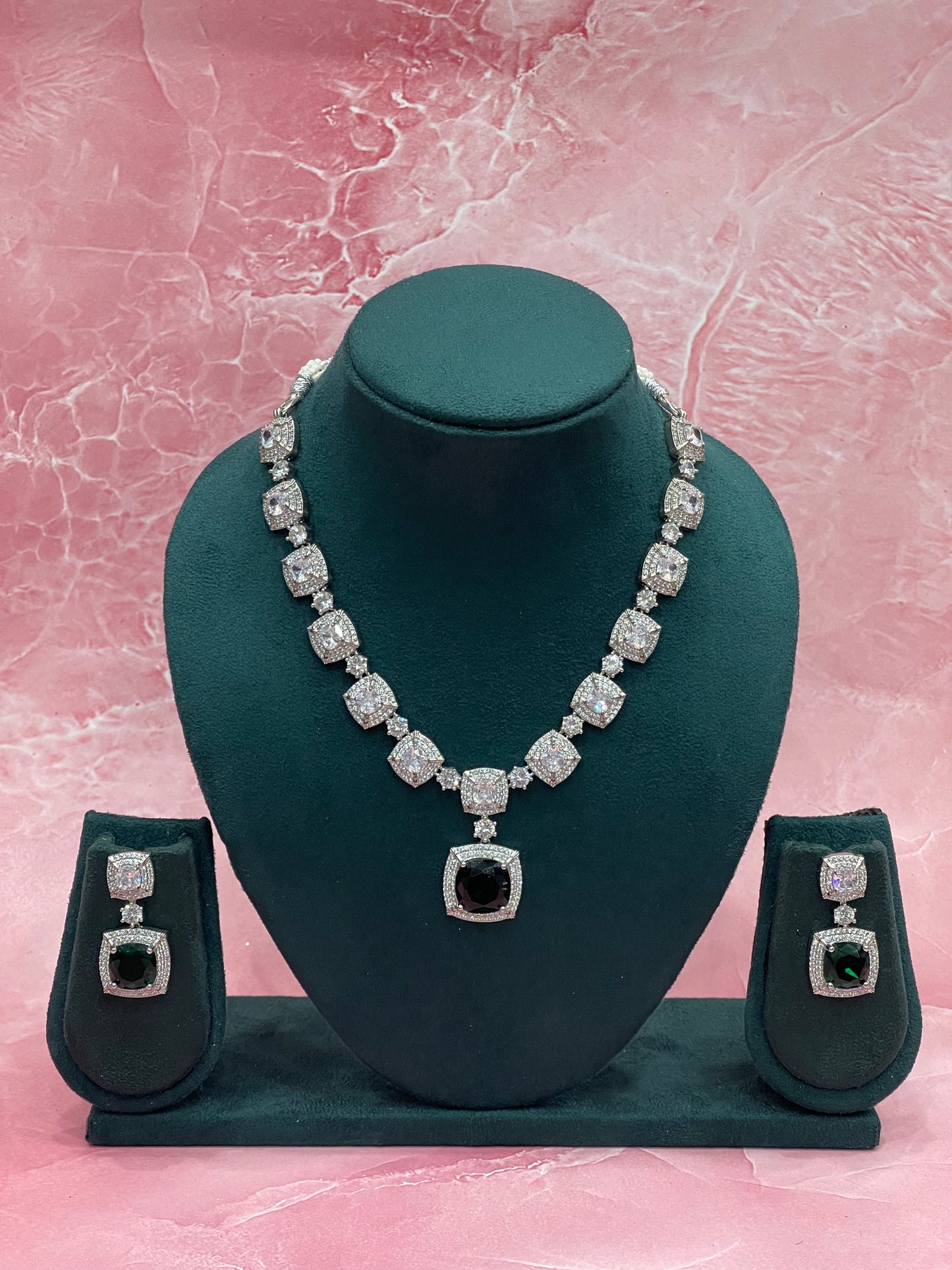 Emerald Black Stone Diamond Necklace Set
