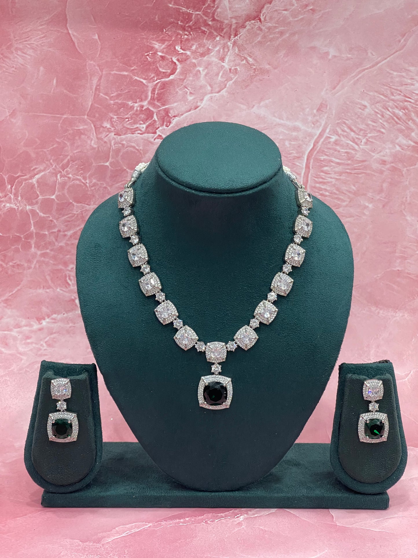 Emerald Black Stone Diamond Necklace Set