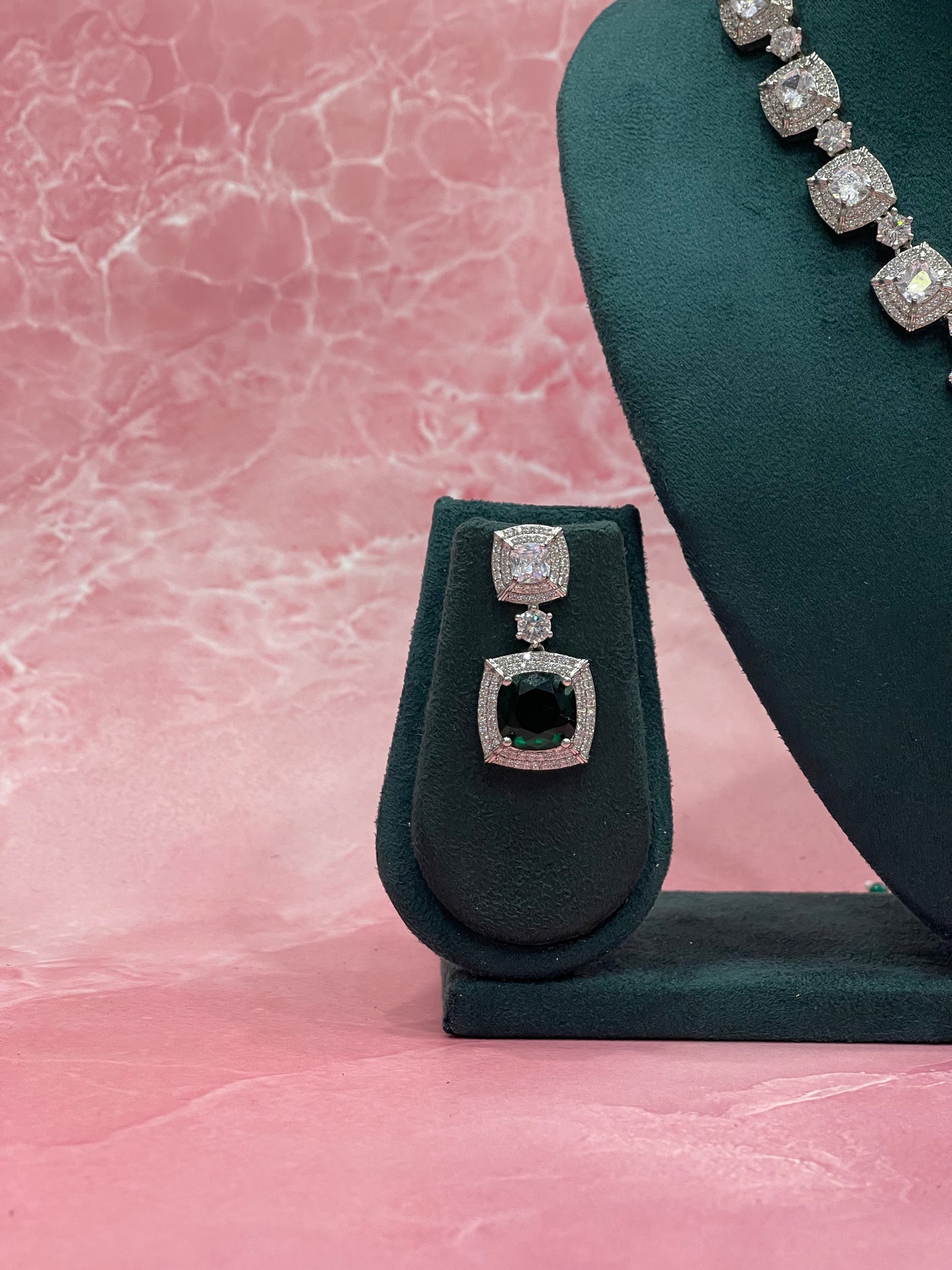 Emerald Black Stone Diamond Necklace Set