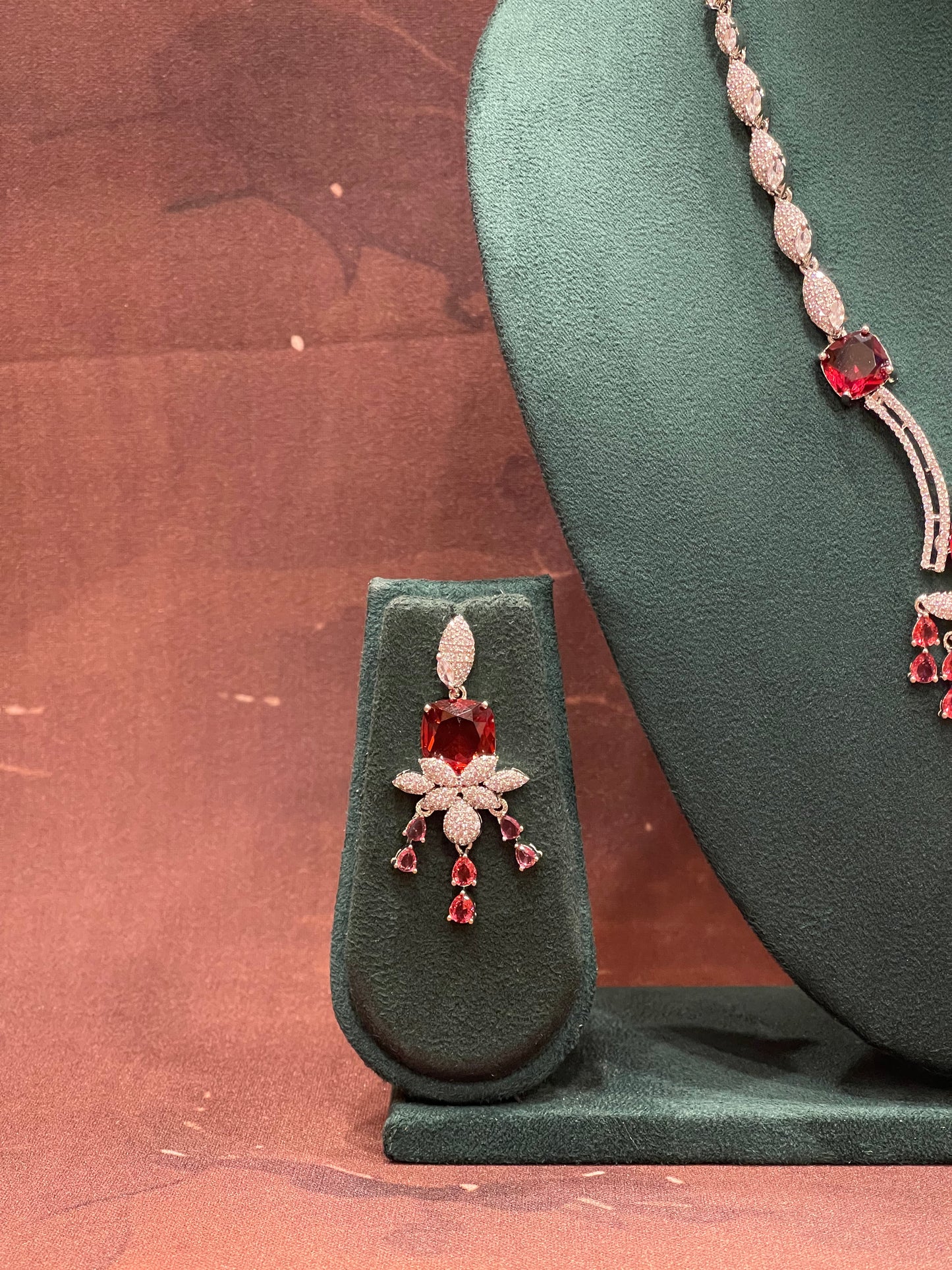 Crimson Cascade Royal Necklace Set