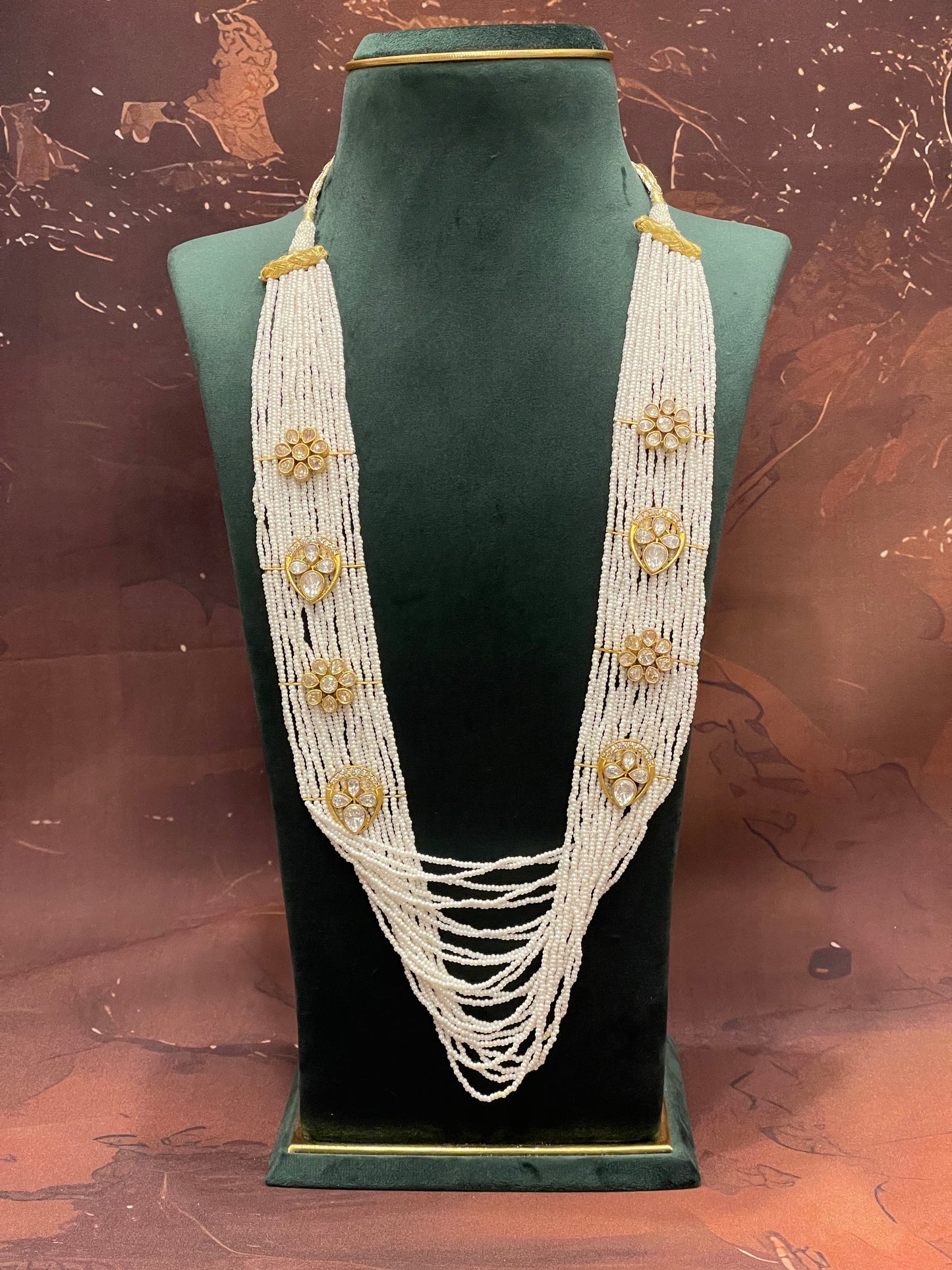 Layered Pearl Kundan Haar