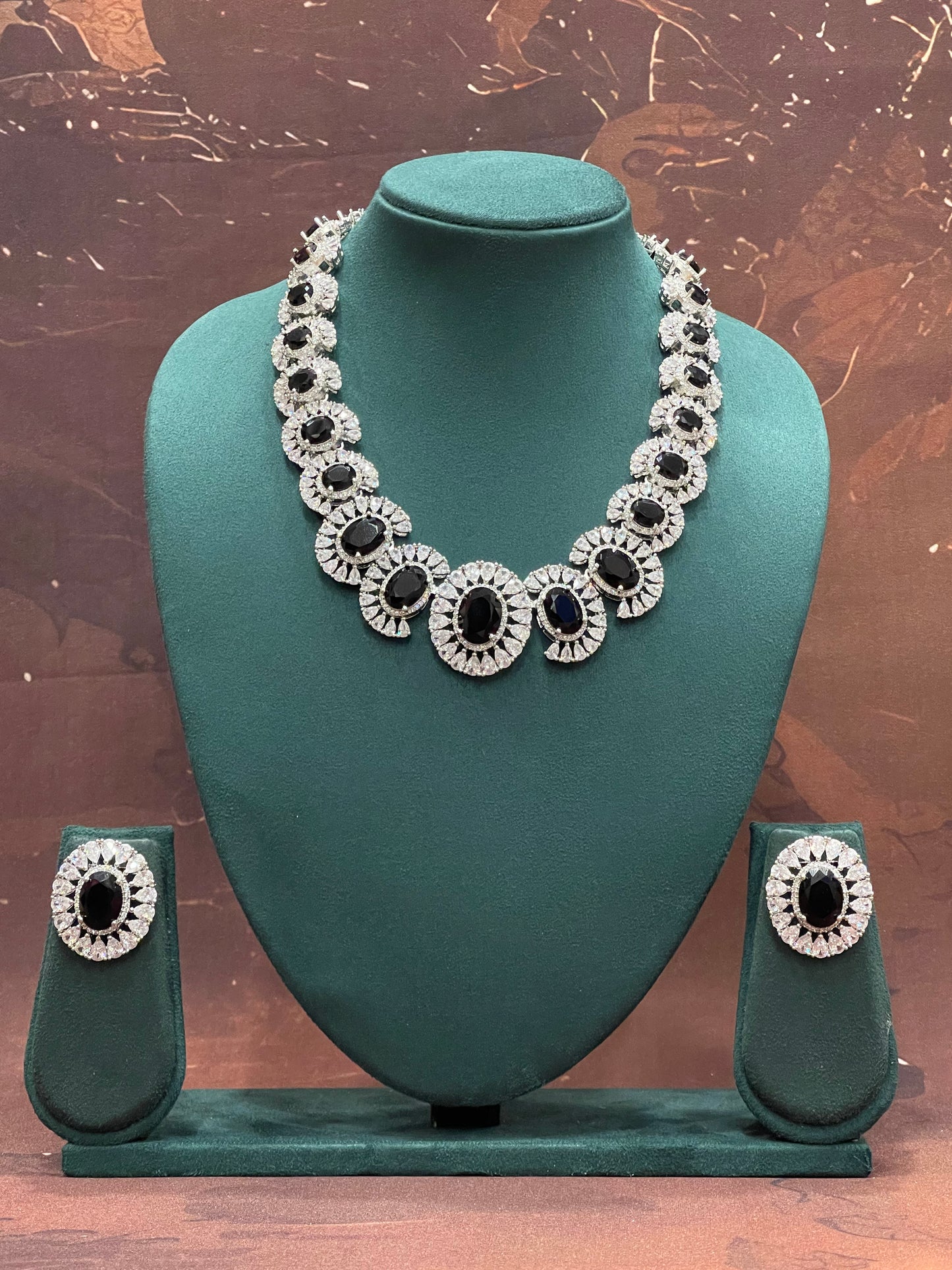 Midnight Radiance Diamond Necklace Set
