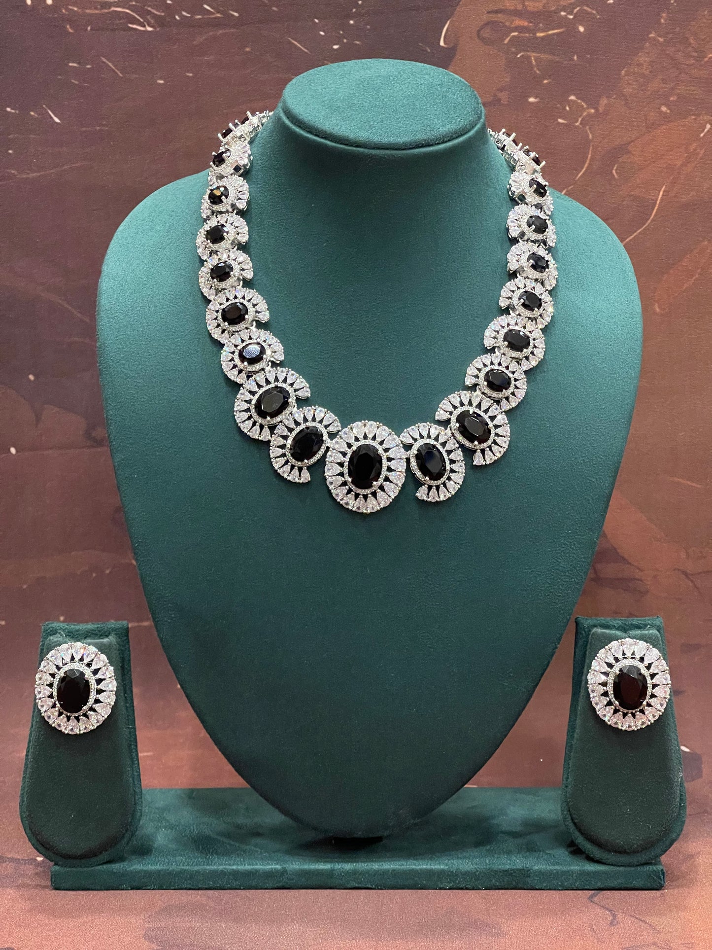 Midnight Radiance Diamond Necklace Set