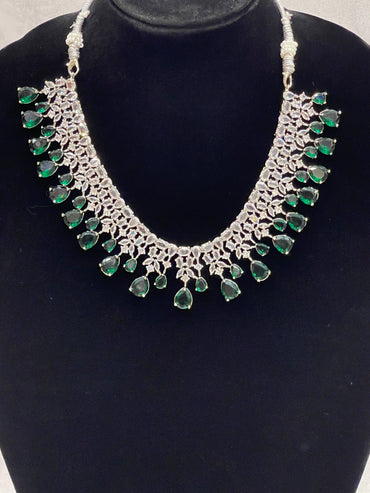 Emerald Radiance Diamond Necklace Set