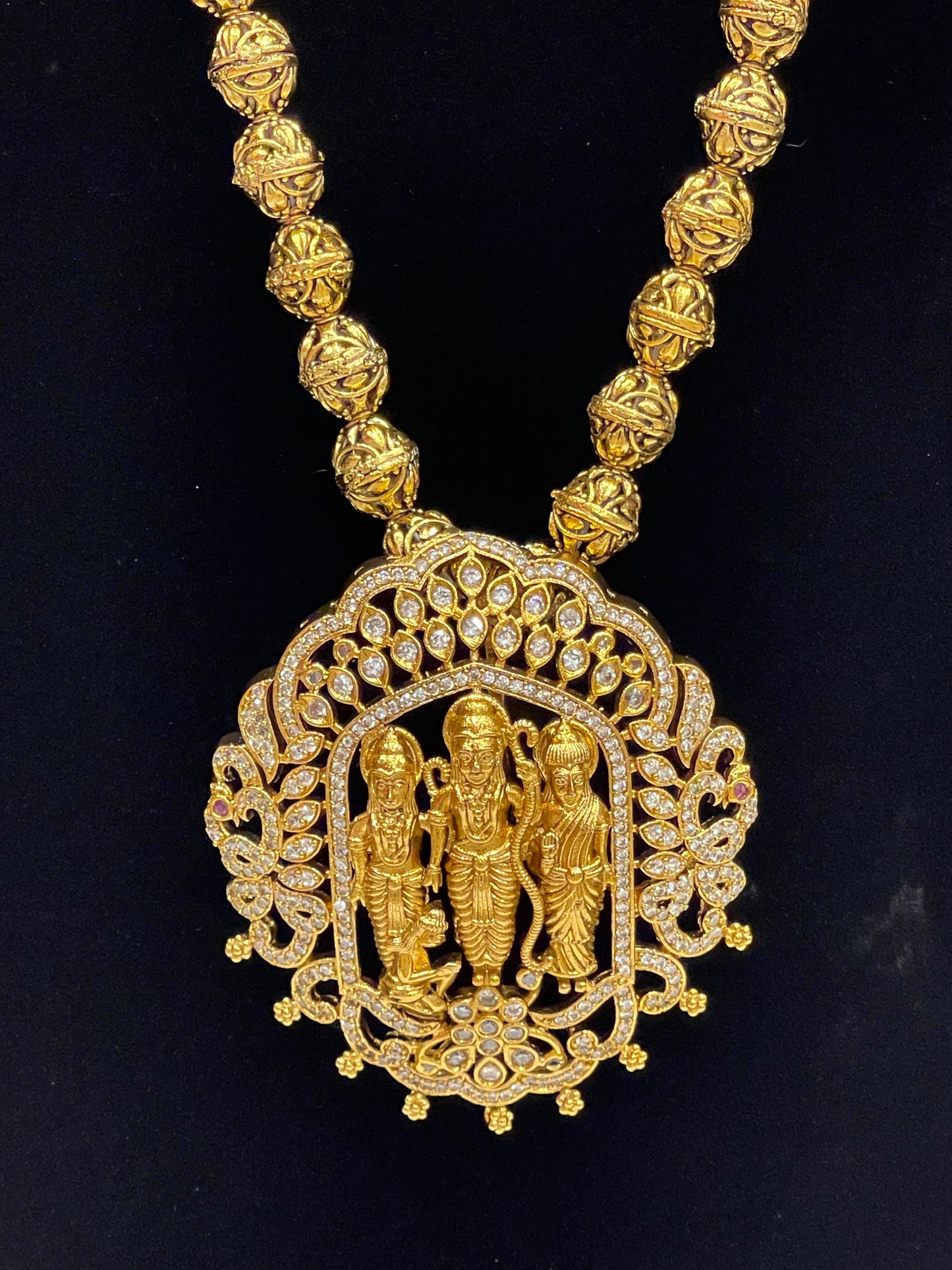 Golden Heritage Bridal Jewellery Set