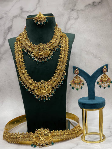 Regal Emerald Antique Bridal Set