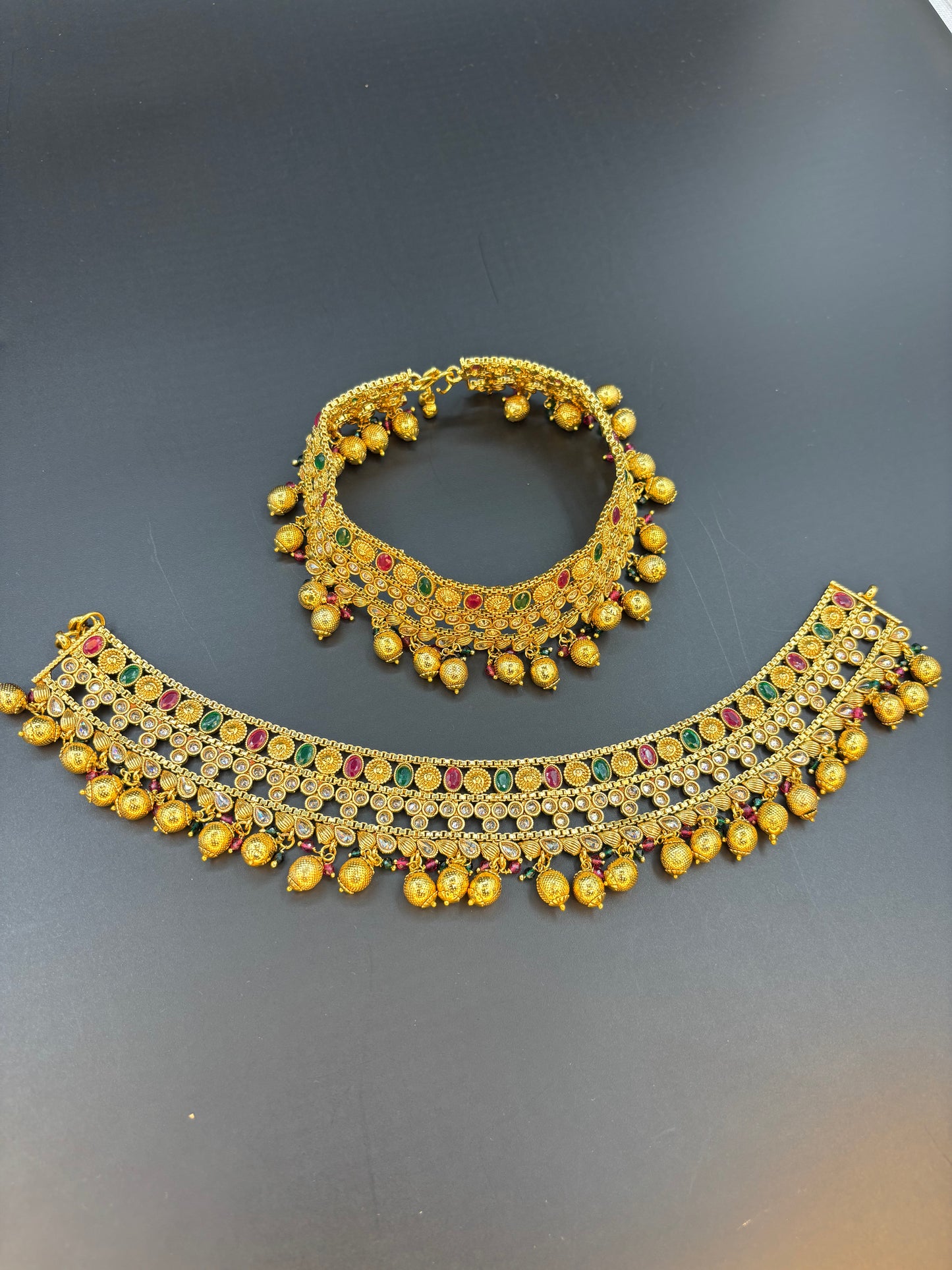 Royal Rhythm – Antique Gold Bridal Anklet