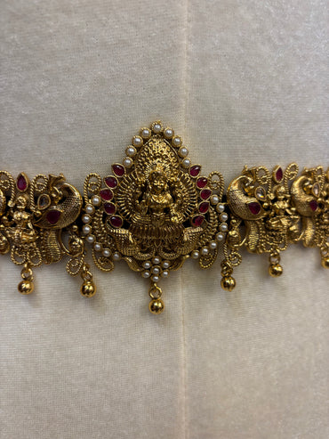 Regal Radiance – Gold & Ruby Bridal Vaddanam