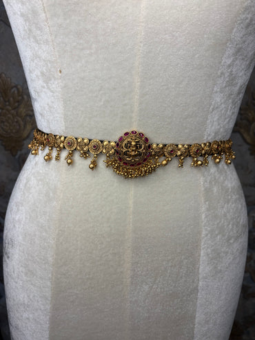 Heritage Blossom – Antique Gold & Ruby Bridal Vaddanam