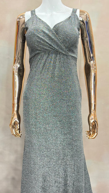 Midnight Silver Sparkle Gown: Glamorous Evening Wear