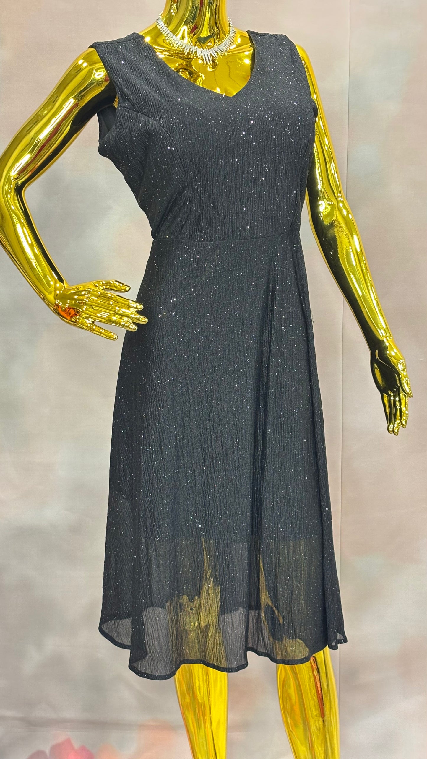 Midnight Mist – Black Sleeveless Shimmer Dress