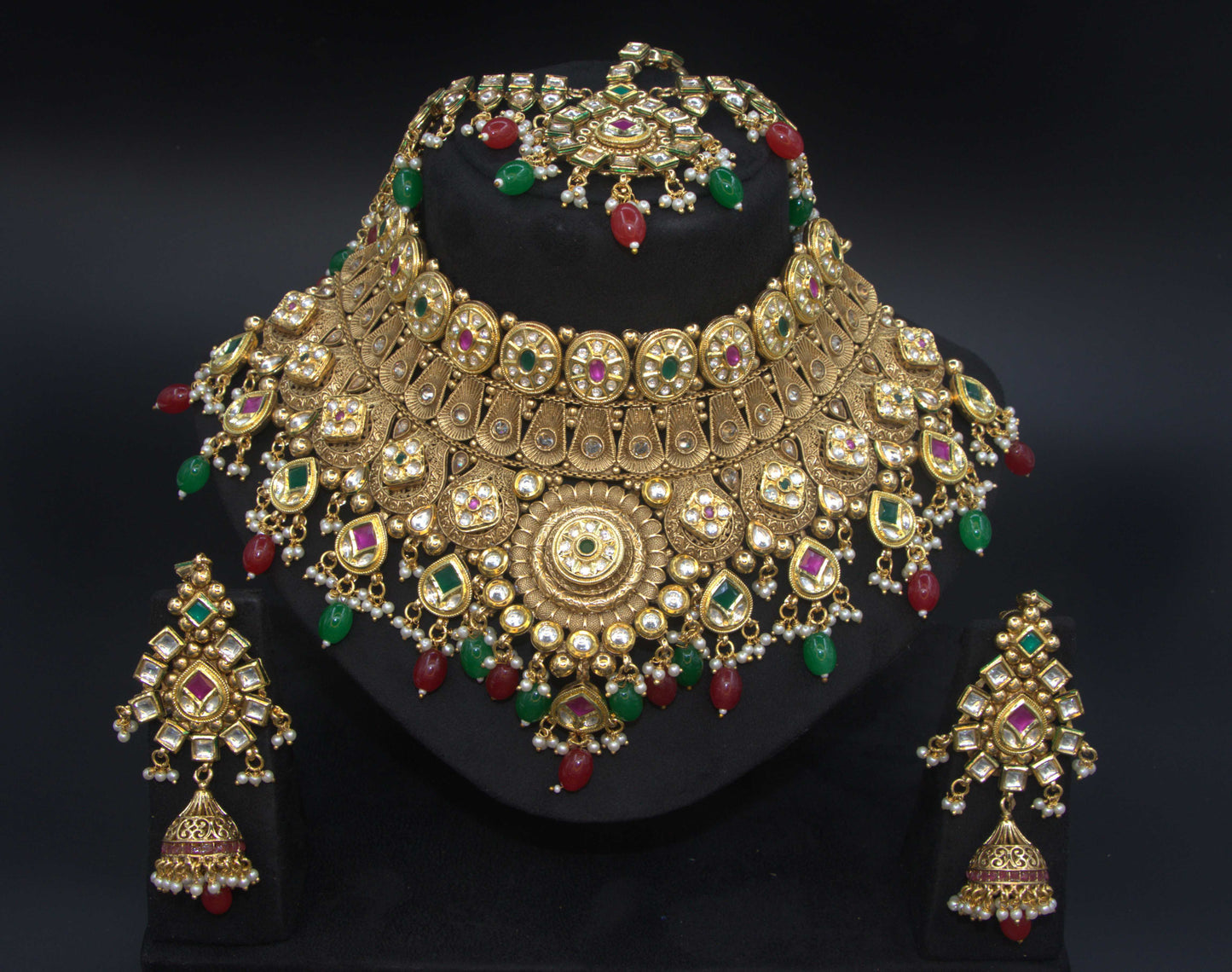 Royal Bridal Jewellery Set – Traditional Kundan & Pearl Masterpiece