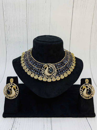 Midnight Peacock Stone Necklace in Sapphire Blue