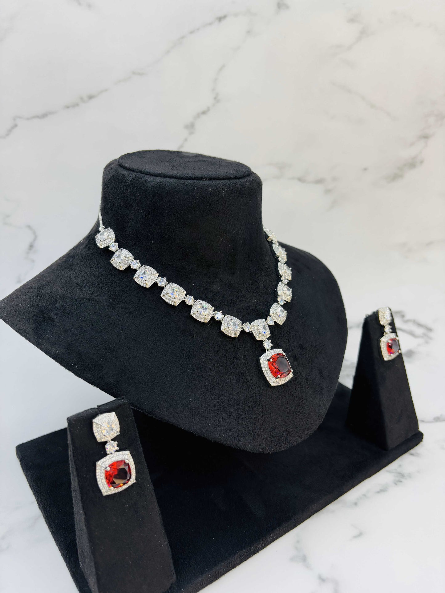 Crimson Spark – Ruby Red Cushion-Cut Diamond Necklace Set