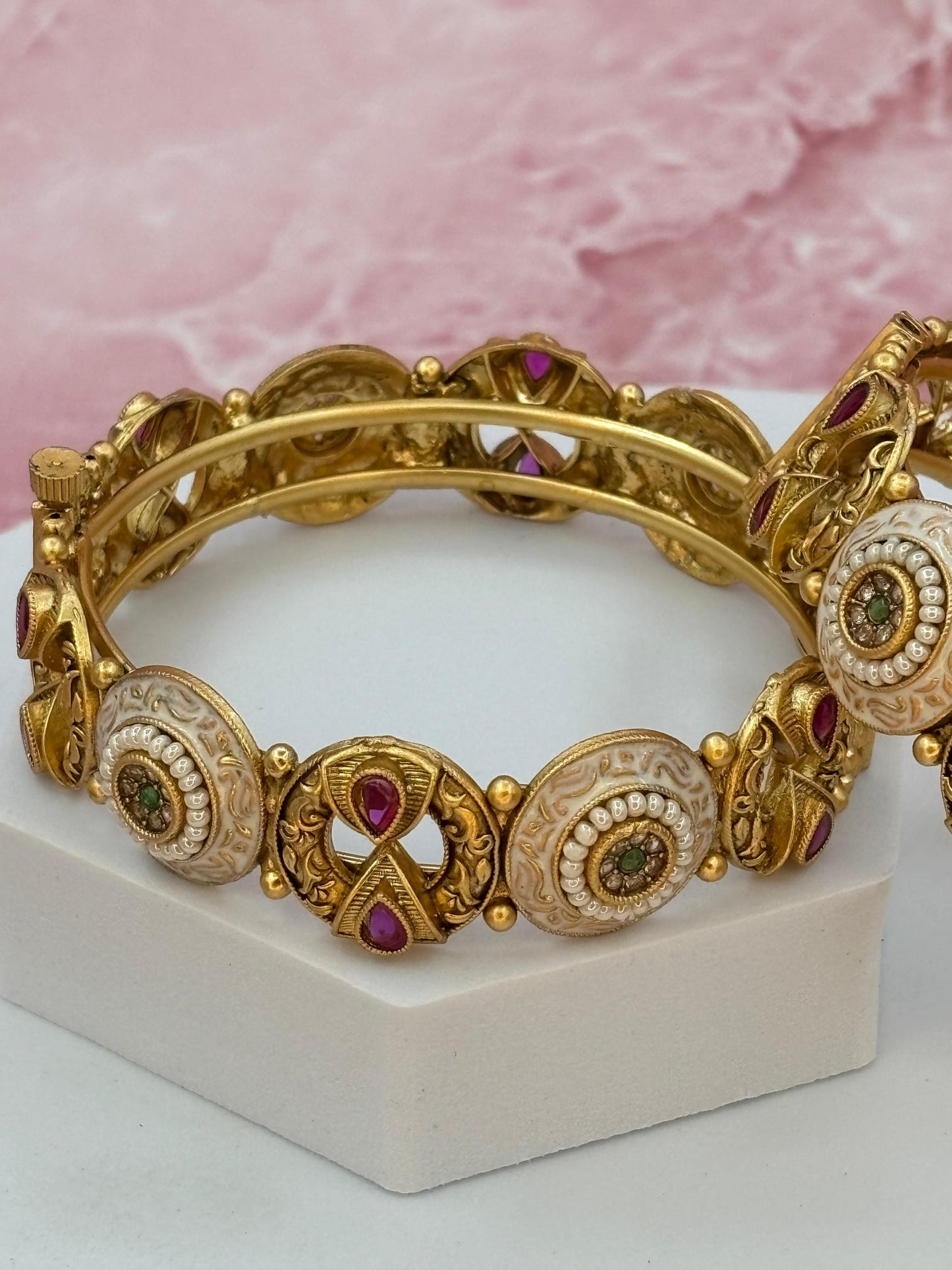 Antique Kundan Temple Bangles with Ruby Accents