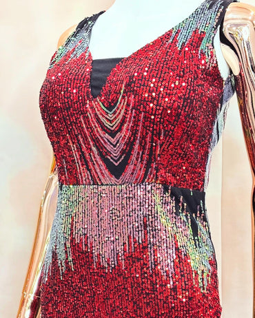 Scarlet Flame – Red Sequin Slit Gown with Geometric Shine