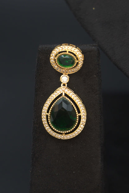 Elegant Polki & American Diamond Necklace Set – Emerald Green Charm
