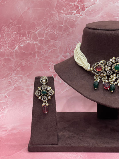 Heritage Pearl & Temple Bead Choker Set