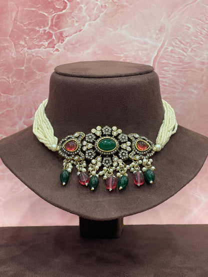 Heritage Pearl & Temple Bead Choker Set