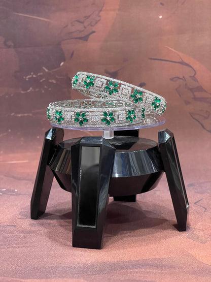 Emerald Envy Bangles Set