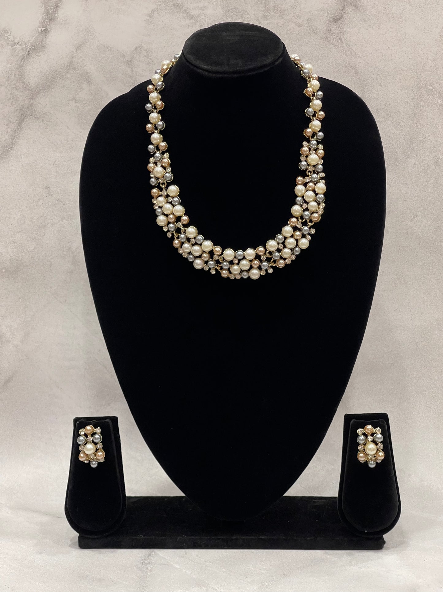 Classic Pearl Cluster Necklace Set