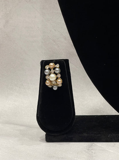 Classic Pearl Cluster Necklace Set