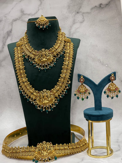 Regal Emerald Antique Bridal Set
