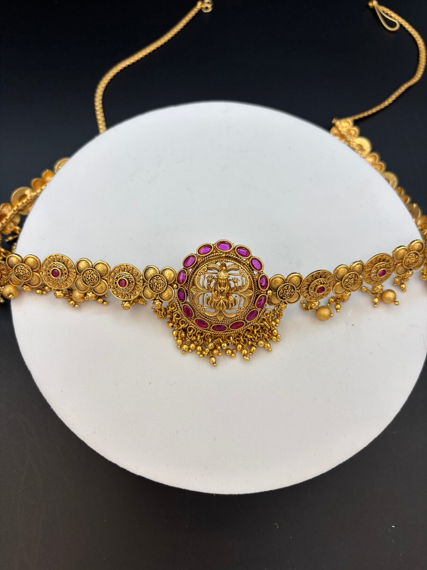 Heritage Blossom – Antique Gold & Ruby Bridal Vaddanam